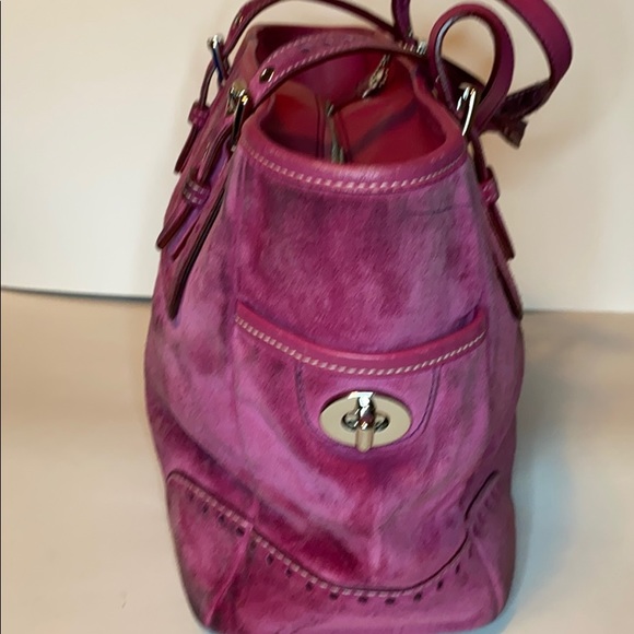 Coach pink suede bag - Picture 7 of 15